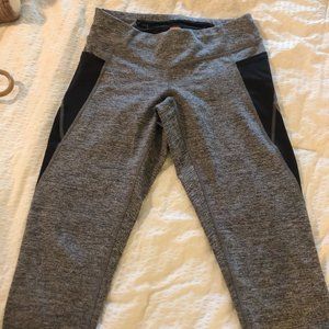 Lucy Cropped Leggings